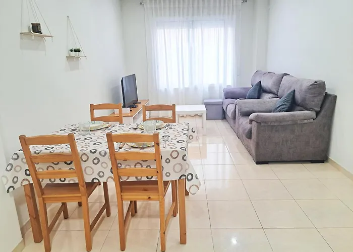 2a Línea De Mar, Playa De Lloret, Centro Histórico * Lloret de Mar